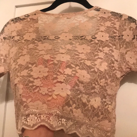 Beige crop top laced - Picture 6 of 6